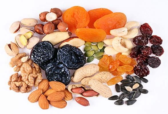 http://alivebynature.com/june/wp-content/uploads/Dried-fruit-800x500.jpg